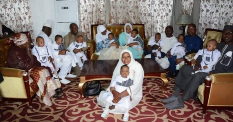 Casal &eacute; o &uacute;nico no mundo a ter nove beb&ecirc;s de uma vez s&oacute; – Foto: Facebook/Reprodu&ccedil;&atilde;o/ND