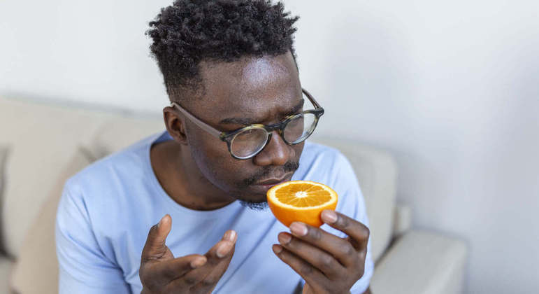 Covid diminui n&uacute;mero de c&eacute;lulas nervosas olfativas e prejudica o reconhecimento de cheiros – Foto: Freepik/Divulga&ccedil;&atilde;o/ND