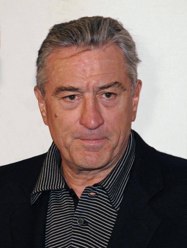 Robert de Niro, 79 anos, j&aacute; ganhou duas estatuetas do Oscar de melhor ator: por ‘Touro Indom&aacute;vel’, em 1981, e ‘O Poderoso Chef&atilde;o Parte 2’, em 1975&nbsp; – Foto: Wikimedia Commons/ND