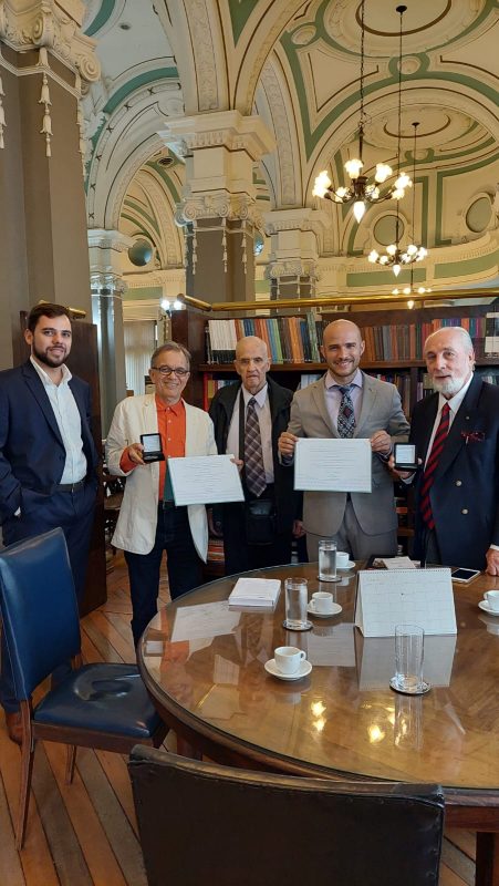 Deon&iacute;sio Silva recebe homenagem na Biblioteca Nacional – Foto: Moacir Pereira
