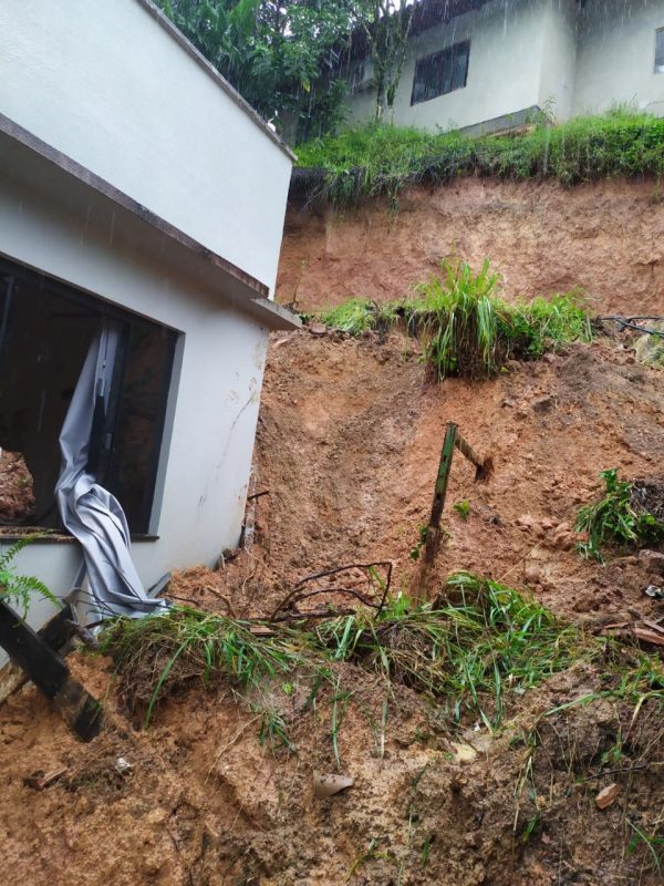 O homem morreu no local – Foto: Divulga&ccedil;&atilde;o/Corpo de Bombeiros Militar de Brusque