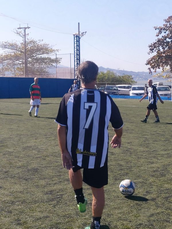 Na foto, Marcos Cavalo, no Master do Figueirense com a tradicional camisa 7 – Foto: Jurandir Cunha/ND