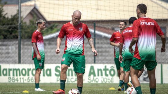 Com nomes conhecidos do cenário nacional, elenco do Atlético