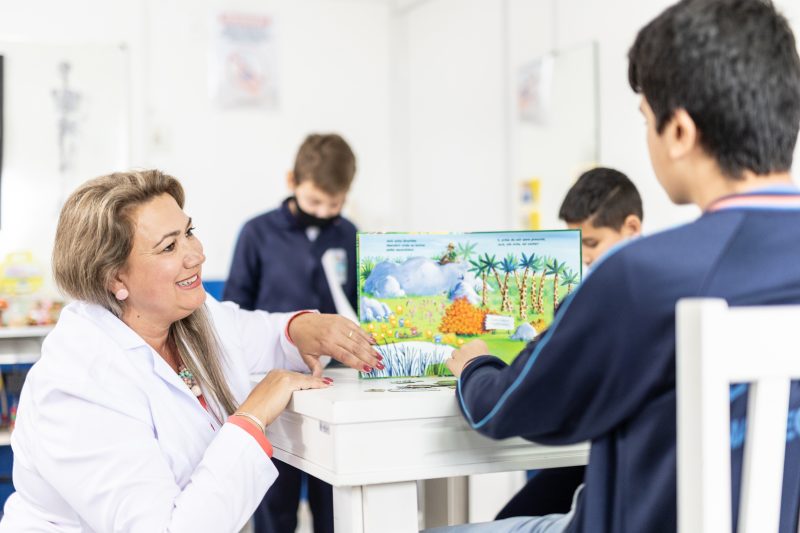 Conheça o trabalho do Atendimento Educacional Especializado desenvolvido na rede de Navegantes