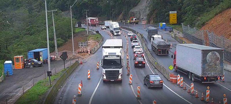 SC tem tr&acirc;nsito flu&iacute;do nas v&eacute;speras do Natal – Foto: Reprodu&ccedil;&atilde;o v&iacute;deo/Divulga&ccedil;&atilde;o/ND