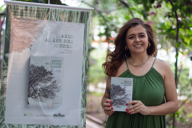 Tatiana lan&ccedil;a seu primeiro livro. – Foto: Arquivo Pessoal/Divulga&ccedil;&atilde;o/ND