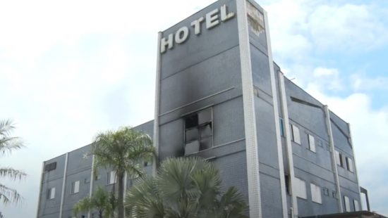 &#39;Desesperador&#39;: vizinhos contam como ajudaram a salvar vítimas de incêndio em hotel de SC