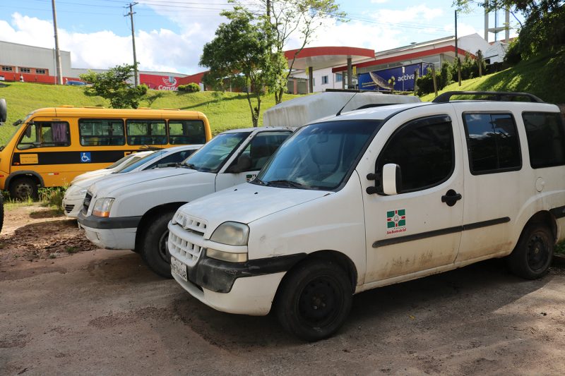 Ve&iacute;culos fazem parte da chamada frota antiga do munic&iacute;pio. – Foto: Divulga&ccedil;&atilde;o PMSBS