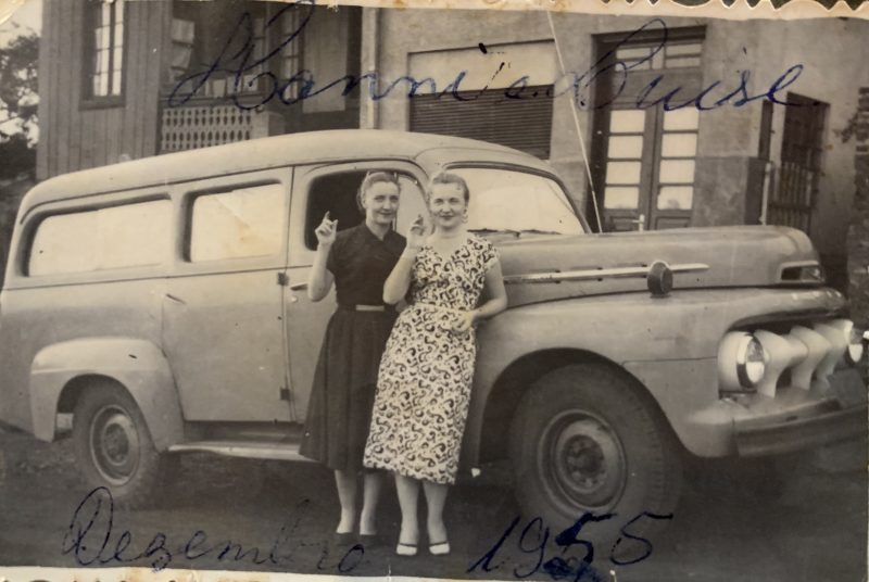 Luise e a irm&atilde; Hanni faturavam 20% do que era vendido, al&eacute;m de comiss&otilde;es &mdash; Foto: Arquivo Pessoal/Cedido/ND