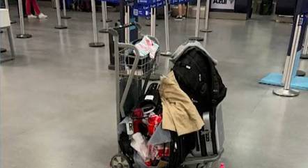 As malas estão desaparecendo!, Aeroporto: Área Restrita, A polícia civil  recebeu uma denúncia de um funcionário do Aeroporto de Guarulhos. O  funcionário relatou que algumas bagagens provenientes dos Estados