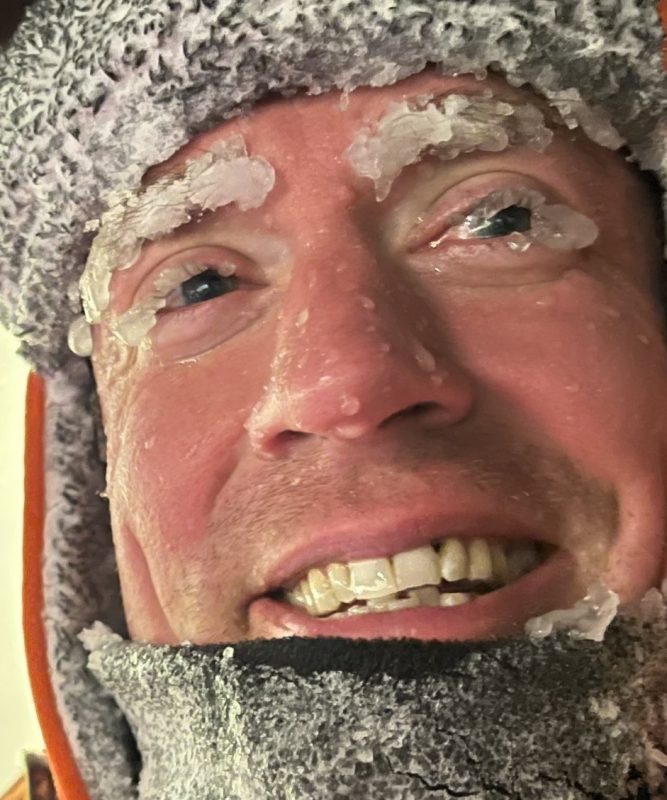 Eventos extremos nos EUA foram provocados por ciclone bomba, quando a pressão cai e uma massa de ar frio se choca com outra de ar quente