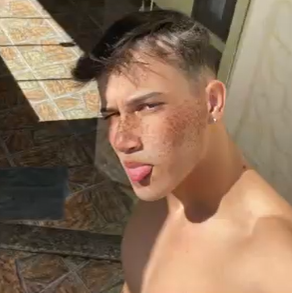 Gustavo Andrade tem 18 anos e est&aacute; procurando uma nova namorada – Foto: Arquivo Pessoal/Reprodu&ccedil;&atilde;o/ND