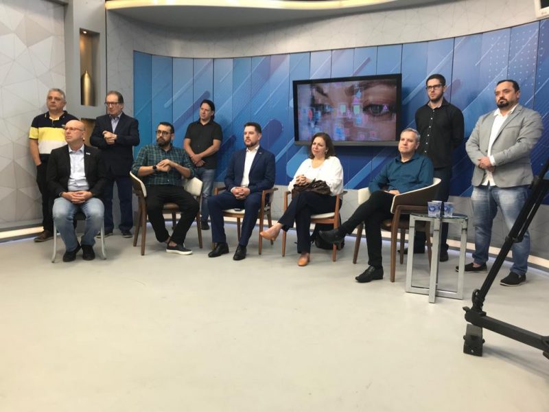 Profissionais do Grupo ND e Secretaria de Educa&ccedil;&atilde;o que fazem o Educa SC – Foto: N&iacute;colas Hor&aacute;cio/ND