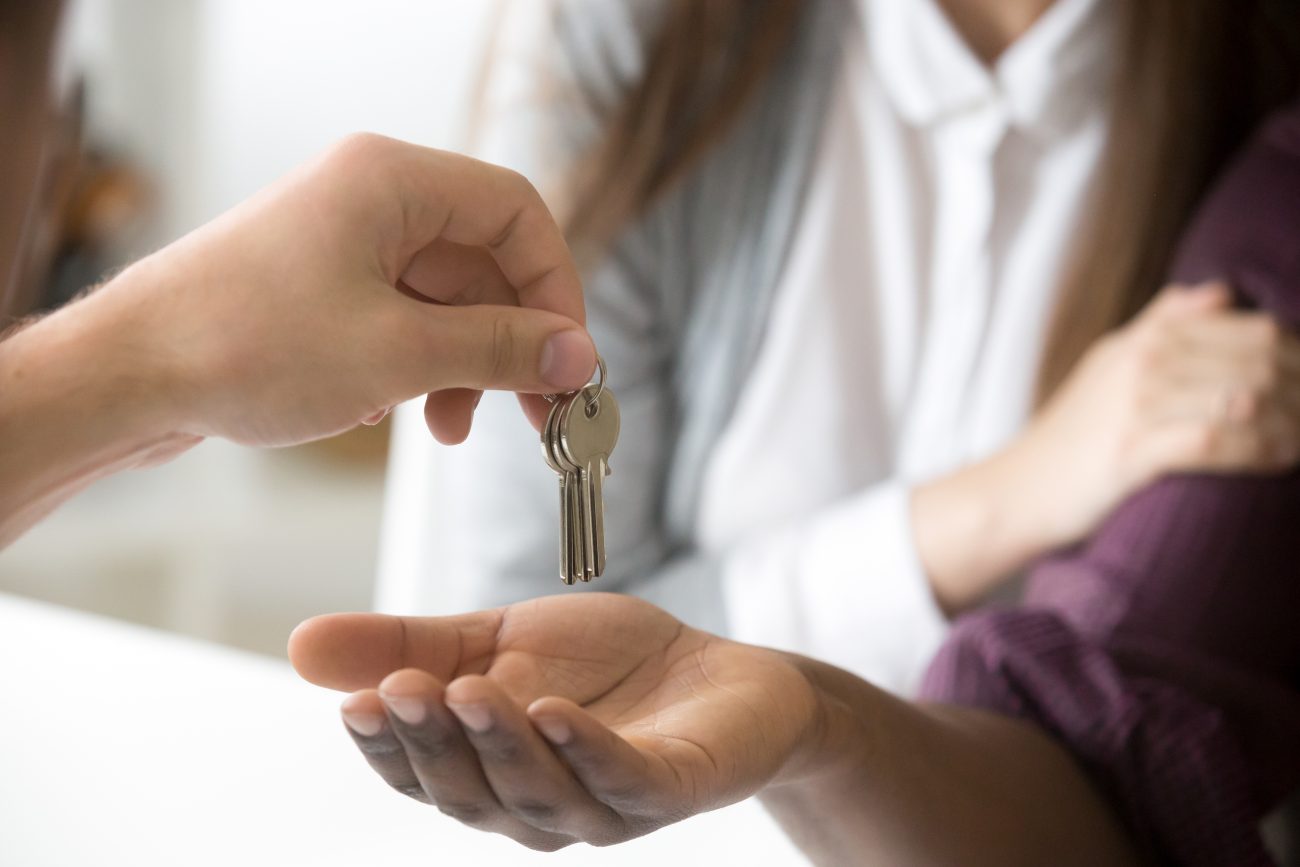 Capital catarinense está entre os 25 destinos em alta no mundo neste ano, aponta diretora do Airbnb