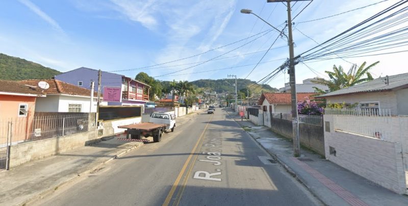 Adolescente foi apreendido em S&atilde;o Jos&eacute; – Foto: Google Street View/Reprodu&ccedil;&atilde;o/ND