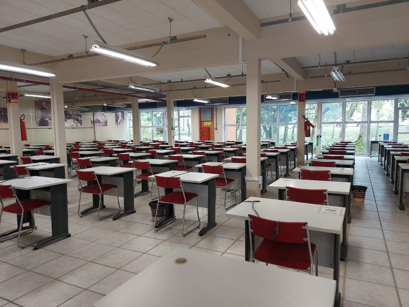 Biblioteca Universit&aacute;ria foi fechada por causa das chuvas – Foto: UFSC/Divulga&ccedil;&atilde;o/ND