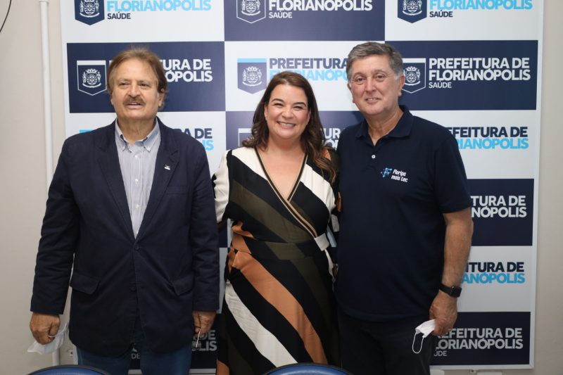 Paran&aacute;, Cristina Pires Pauluci e o prefeito Top&aacute;zio Neto – Foto: Cristiano Andujar +55(48)999-111-001 cristianoandujar@gmail.com/ND