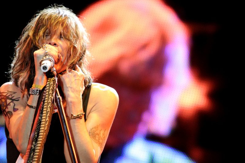 Steven Tyler teria pressionado para Holcomb realizar um aborto – Foto: Wikimedia Commons/ND
