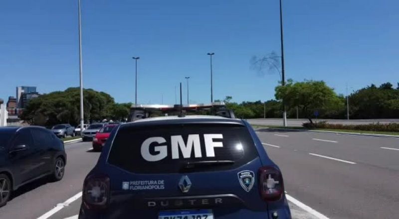 Foto de uma viatura da GMF