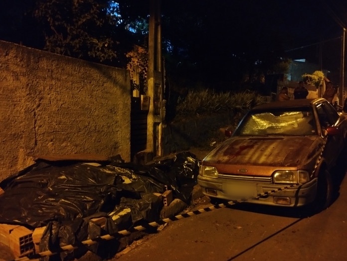 A jovem teria atingido o namorado com cerca de 20 facadas em Conc&oacute;rdia. &mdash; Foto: Atual FM/Reprodu&ccedil;&atilde;o/ND