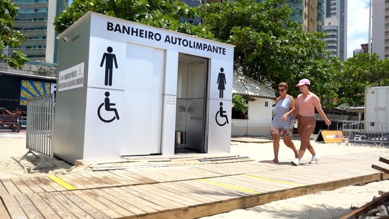 Banheiro ‘do futuro’ &eacute; instalado em Balne&aacute;rio Cambori&uacute;; saiba como funciona – Foto: Erick Borges/NDTV