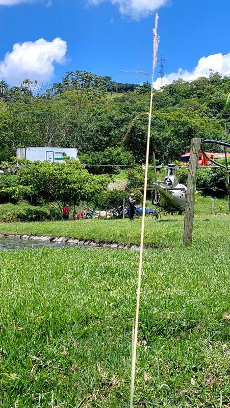 Motorista teria perdido o controle do ve&iacute;culo na SC-414 – Foto: CBMSC/Reprodu&ccedil;&atilde;o/ND