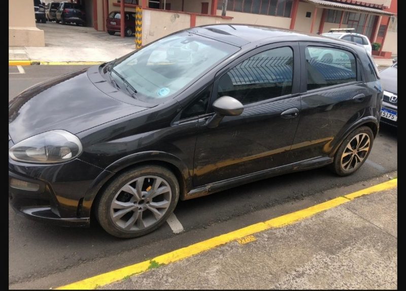 Criminoso aplica 'golpe do test drive' em SC e foge para sítio