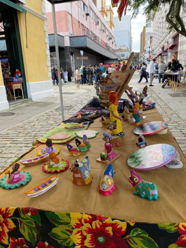 Exposi&ccedil;&atilde;o retrata figuras de personagens populares do munic&iacute;pio. &mdash; Foto: Divulga&ccedil;&atilde;o/Reprodu&ccedil;&atilde;o/ND