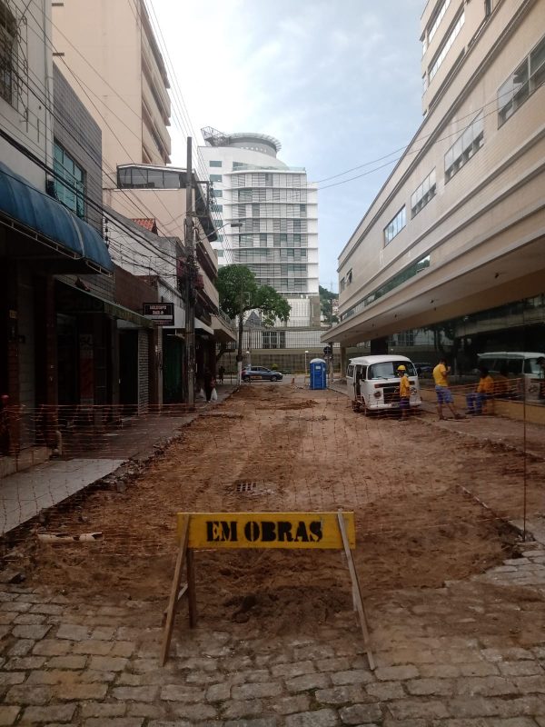 Obra de revitaliza&ccedil;&atilde;o da ala leste do Centro Hist&oacute;rico est&aacute; come&ccedil;ando pela rua Jo&atilde;o Pinto – Foto: Fabio Gadotti/ND