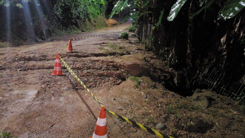 Timb&oacute; e Indaial tamb&eacute;m registraram alagamentos ap&oacute;s forte chuva – Foto: Reprodu&ccedil;&atilde;o/ND