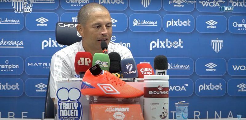 Alex avalia a primeira vitória do Avaí no Campeonato Catarinense