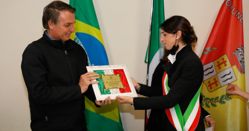 Cerim&ocirc;nia de Outorga do T&iacute;tulo de Cidad&atilde;o Honor&aacute;rio do Munic&iacute;pio de Anguillara V&ecirc;neta – Foto: Alan santos/PR/Pal&aacute;cio do Planalto/Reprodu&ccedil;&atilde;o/ND