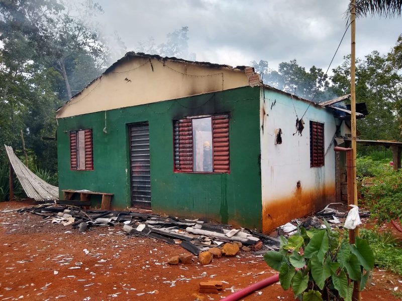 O caso foi registrado por volta das 11h30 de domingo (22) quando o Corpo de Bombeiros Militar foi acionado para combater o inc&ecirc;ndio. &mdash; Foto: Corpo de Bombeiros/Reprodu&ccedil;&atilde;o/ND