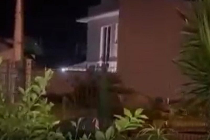 Flagrante foi realizado na noite de s&aacute;bado (14), em S&atilde;o Francisco do Sul – Foto: Reprodu&ccedil;&atilde;o/Internet