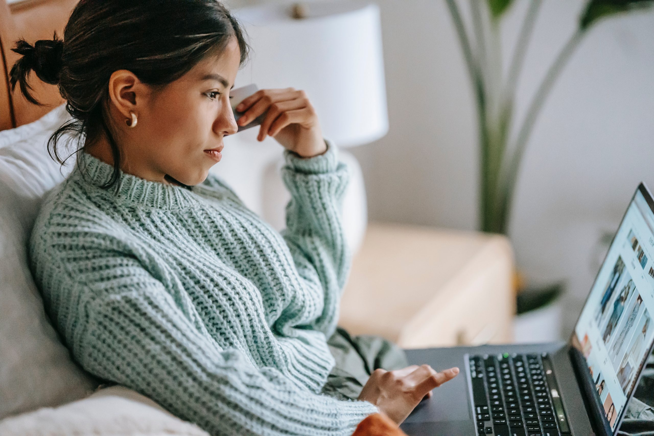 Infidelidade Financeira A Que Mais Tem Afligido As Mulheres Veja   Divulga Scaled 