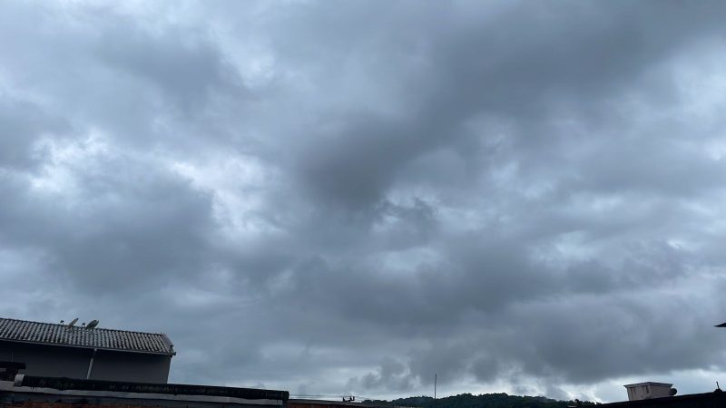 Na zona Sul de Joinville na tarde deste domingo – Foto: Duane Correa/Divulga&ccedil;&atilde;o/ND