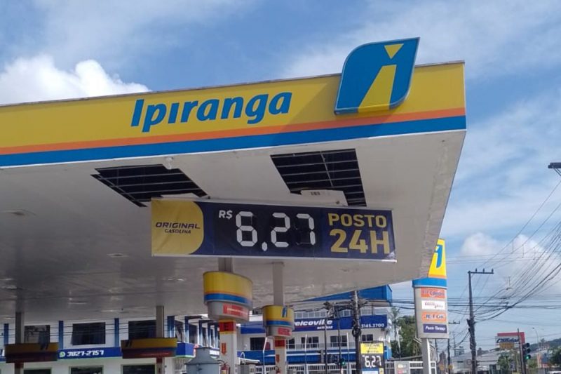 Pre&ccedil;o da gasolina chegou a R$ 6,27 em Joinville – Foto: Robson Oliveira/NDTV