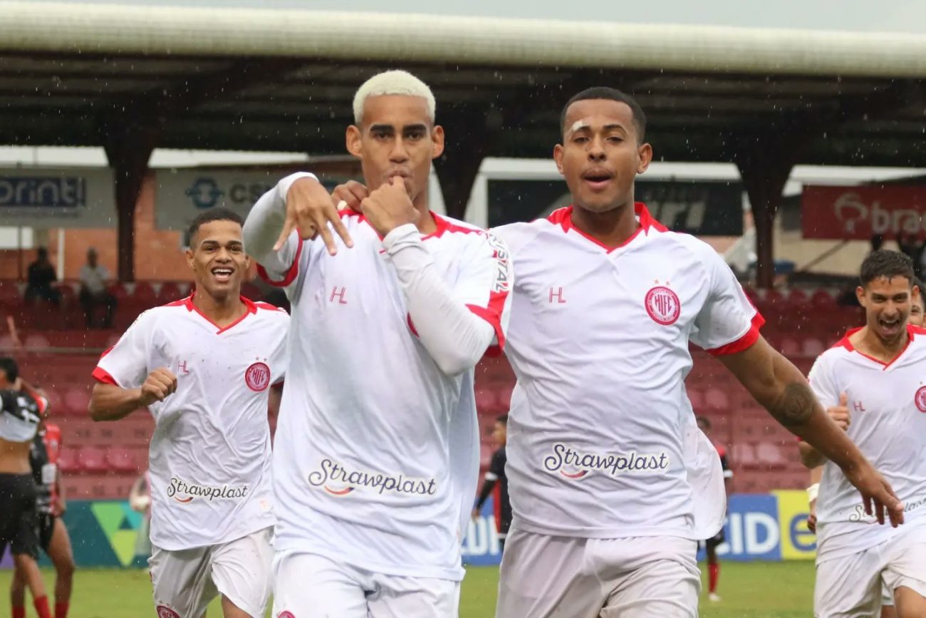 Hercílio Luz goleia e avança à próxima fase da Copinha - Luciano Claudino | Hercílio Luz FC | ND