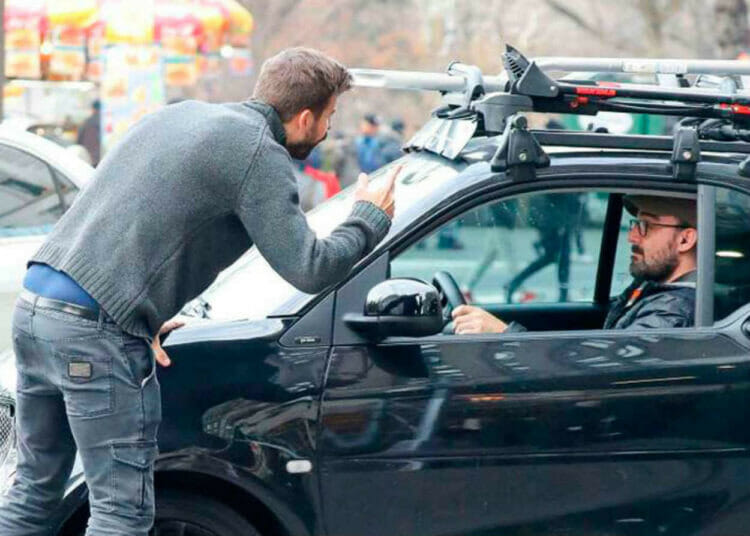 Piqué come o pão que o diabo amassou desde a separação de Shakira