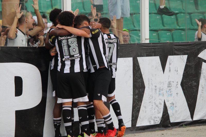 Nicolas marcou o seu primeiro gol como profissional diante do Joinville no &uacute;ltimo s&aacute;bado – Foto: Patrick Floriani/FFC/Divulga&ccedil;&atilde;o/ND