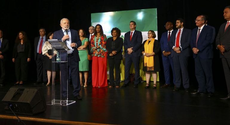 Lula se reunir&aacute; pela primeira vez com os 37 ministros nesta sexta-feira (6) – Foto: Marcelo Camargo/Ag&ecirc;ncia Brasil/Divulga&ccedil;&atilde;o/ND