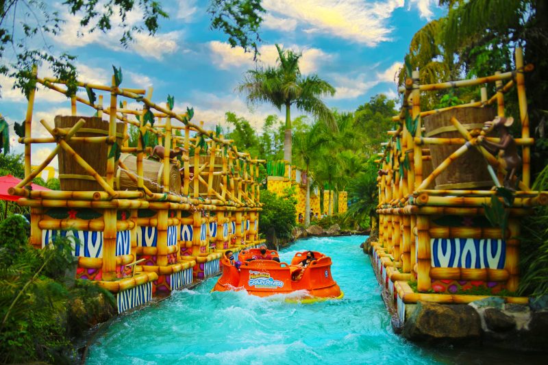 Crazy River &eacute; leve e tranquilo para curtir em fam&iacute;lia. – Foto: Beto Carrero World/Divulga&ccedil;&atilde;o