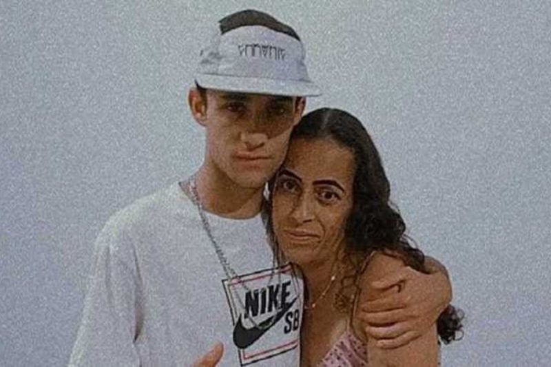 M&atilde;e recebeu o rim do pr&oacute;prio filho, depois que o jovem morreu em um acidente de tr&acirc;nsito – Foto: Internet/Reprodu&ccedil;&atilde;o
