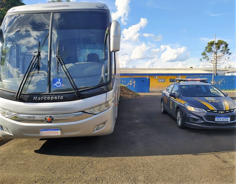 Indica&ccedil;&atilde;o &eacute; que o motorista, por protocolo, devesse parar em um posto policial. N&atilde;o foi o que aconteceu no caso da v&iacute;tima da linha Dion&iacute;sio Cerqueira x Florian&oacute;polis – Foto: PRF/Divulga&ccedil;&atilde;o/ND