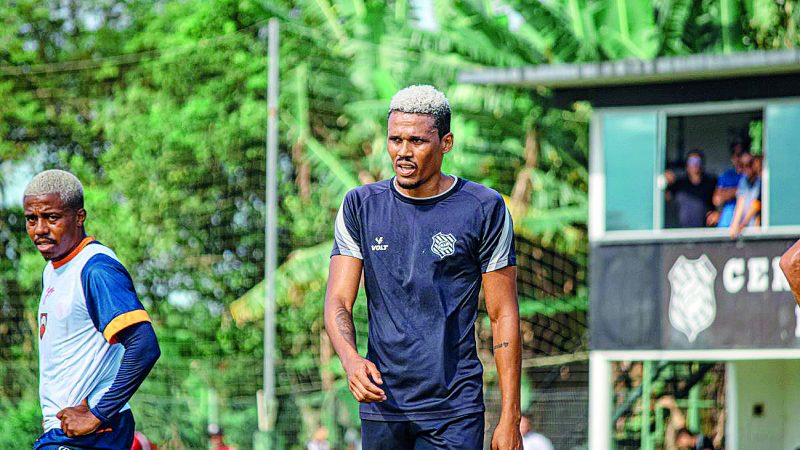 Peixoto chega para ajudar no meio-campo Alvinegro – Foto: Patrick Floriani/Figueirense/ND