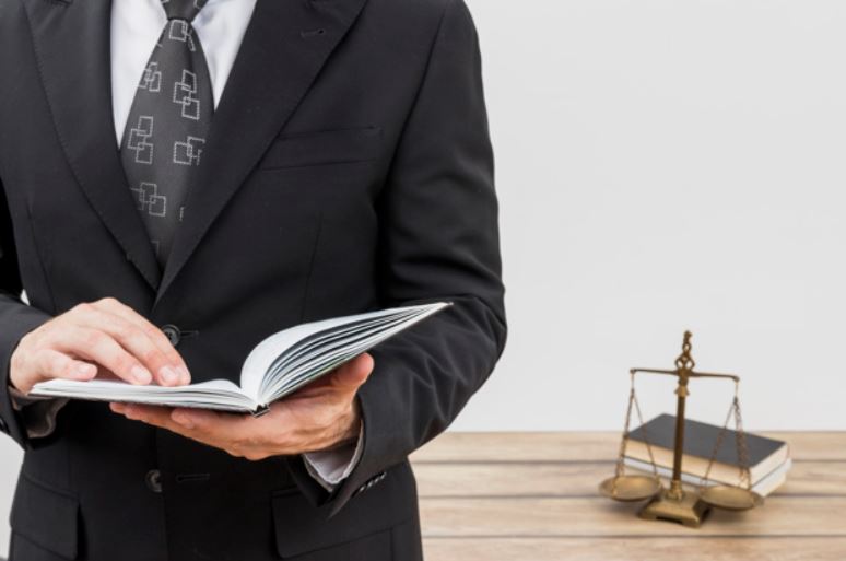 Regimento interno da Secretaria de Estado da Sa&uacute;de &eacute; publicado no Di&aacute;rio Oficial – Foto: Freepik