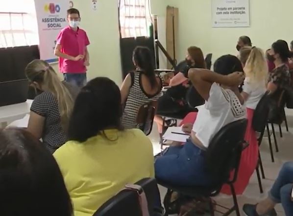 Programa visa estimular iniciativas que ampliem a oferta de microcr&eacute;dito para o empreendedorismo da mulher – Foto: Reprodu&ccedil;&atilde;o v&iacute;deo/NDTV Crici&uacute;ma