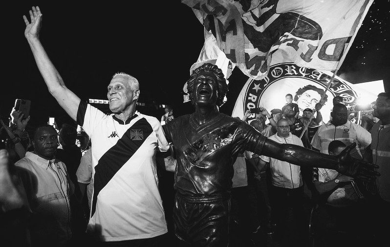 Roberto Dinamite morre aos 68 anos no Rio de Janeiro