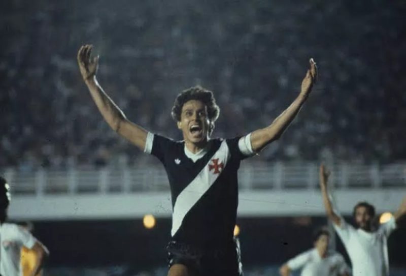 Roberto Dinamite é o maior ídolo da história do Vasco