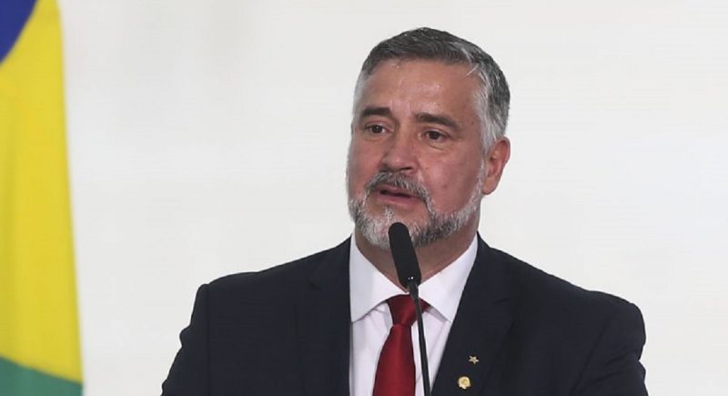 Ministro da Secretaria de Comunica&ccedil;&atilde;o Social da Presid&ecirc;ncia, Paulo Pimenta, conversou com os jornalistas nesta segunda (9) sobre invas&otilde;es neste domingo (8) – Foto: Valter Campanato/Ag&ecirc;ncia Brasil/ND